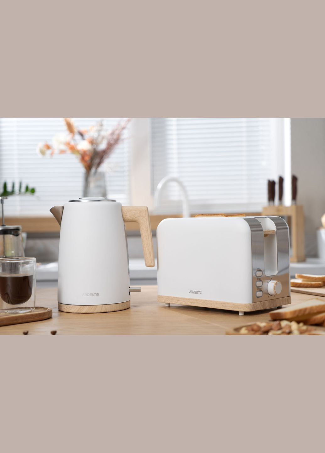 Электрочайник EKL-F420WWD, 1.7л, металл, мат, Strix, белый Ardesto (322458047)