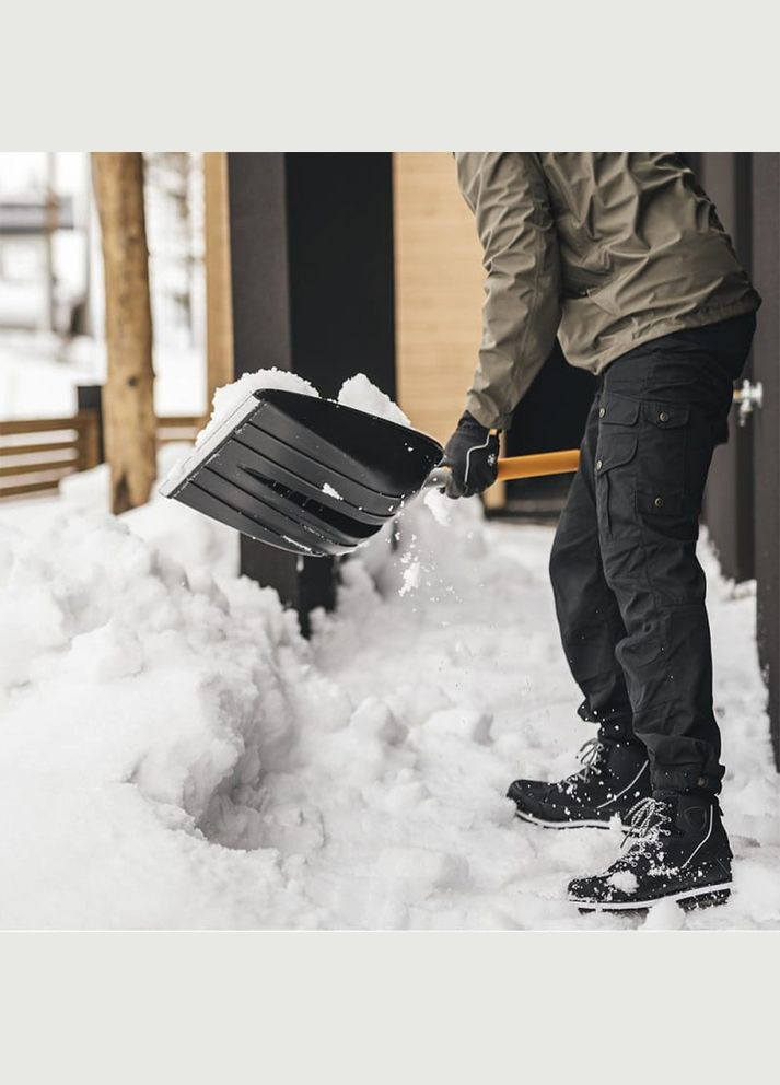 Лопата для збирання снігу полегшена X-series 1057177 Fiskars (316620718)