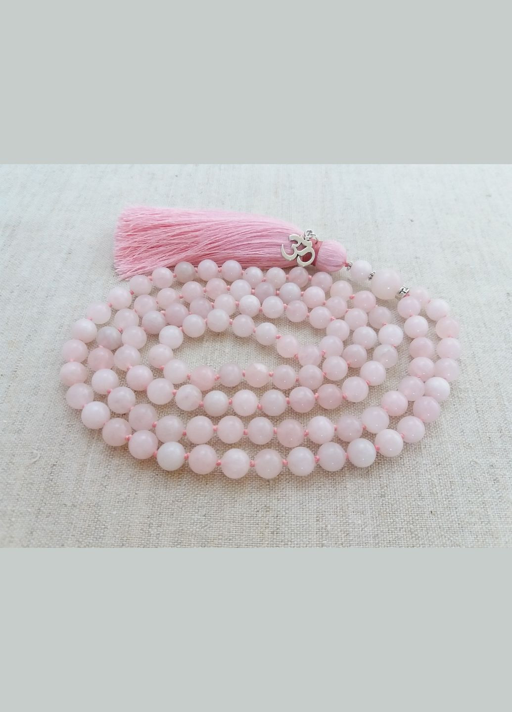 Чотки з натурального каменю кварц 108 намистин з вузлами символ ОМ No Brand (331293563)