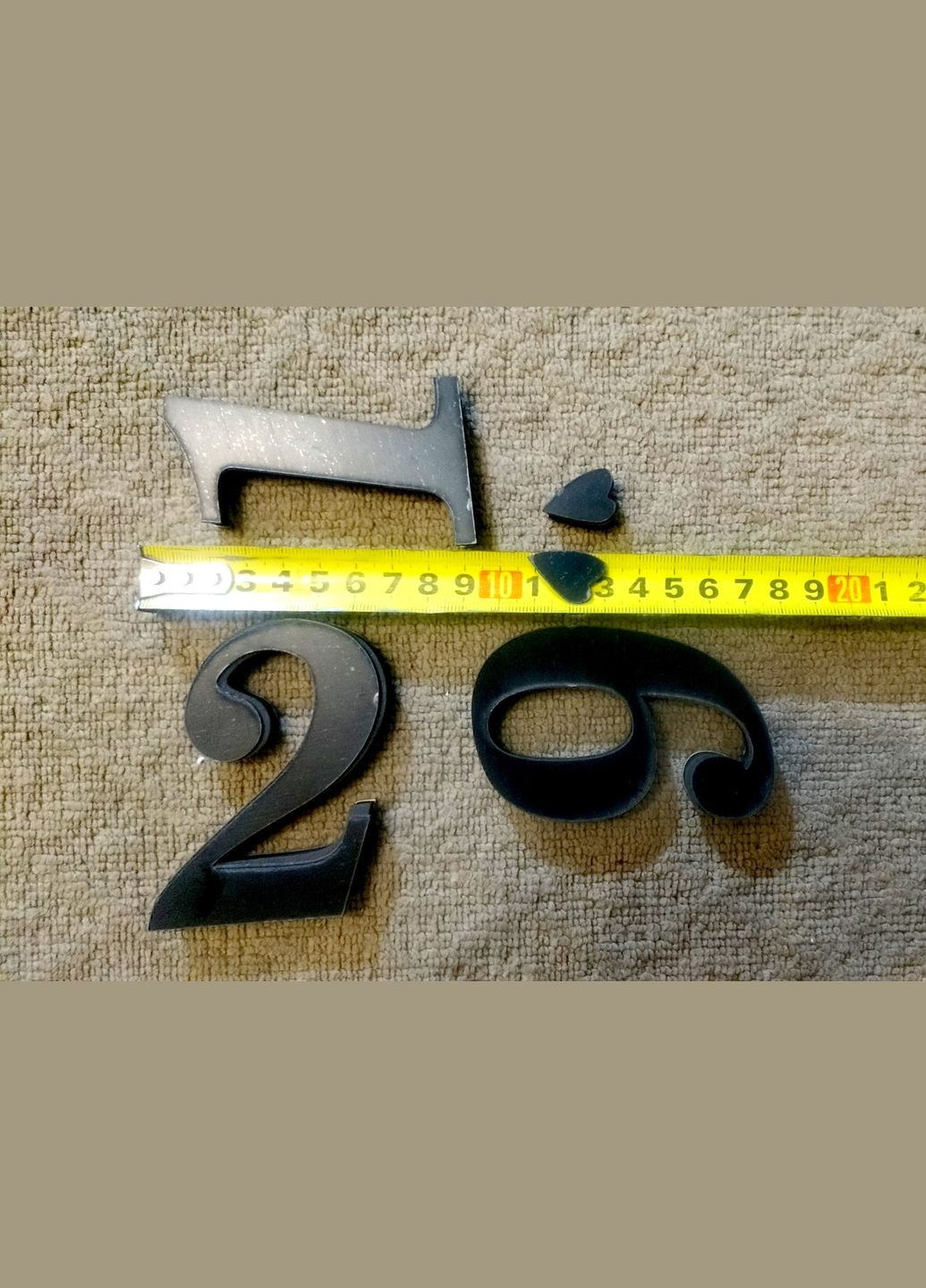 3D Годинник настінний чорний до 1 метра Арабські цифри серця Б230-37 No Brand (302242355)