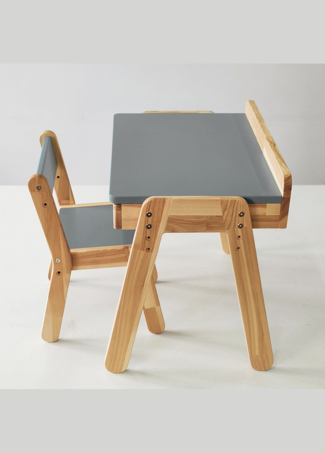 Детский столик с выдвижным ящиком и стульчик для детей 2-7 лет Серый Tatoy (292303178)