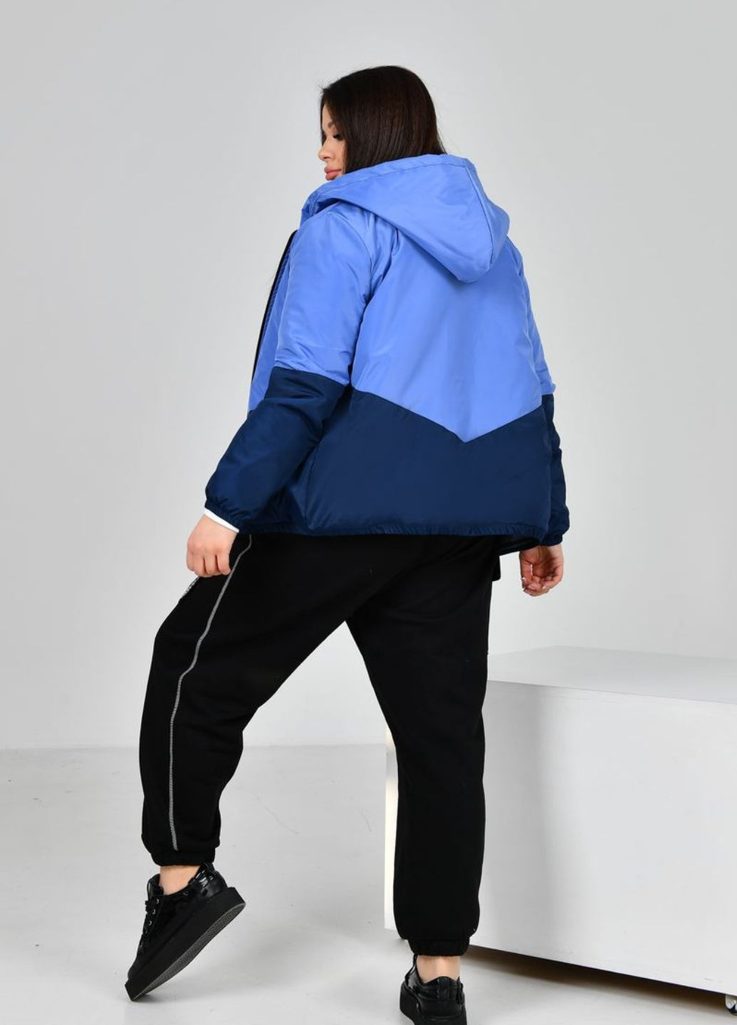 Синяя демисезонная стильная демисезонная куртка No Brand