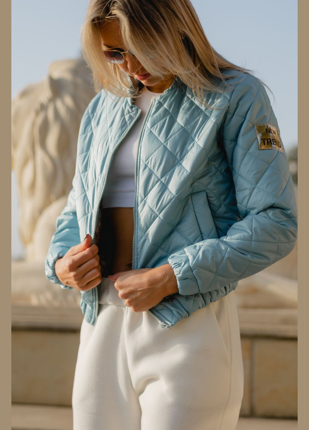 Блакитна жіноча куртка колір бірюзовий р.50/52 408677 New Trend