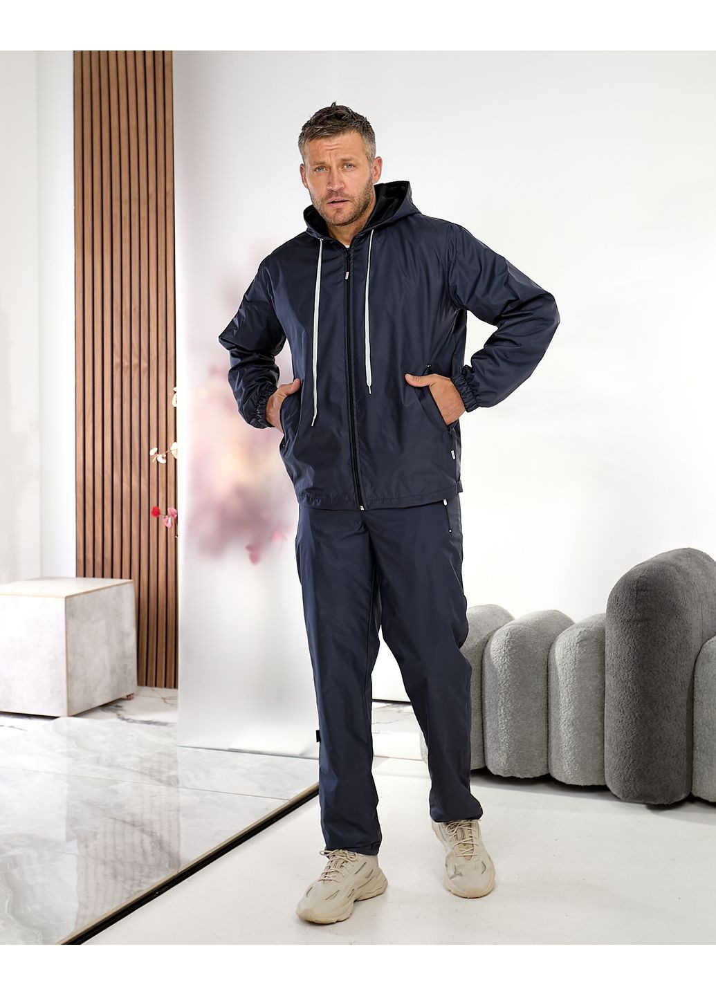 Чоловічий демісезонний костюм із плащівки – легкість та захист від негоди Tailer (361948855)