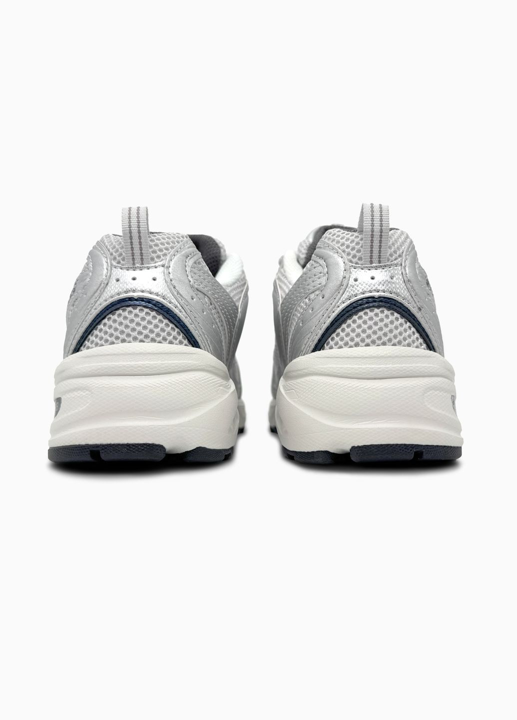 Кросівки жіночі і чоловічі New Balance 530 Silver Metallic | Нью Беланс 530 срібні No Brand срібні демісезони (341264122)