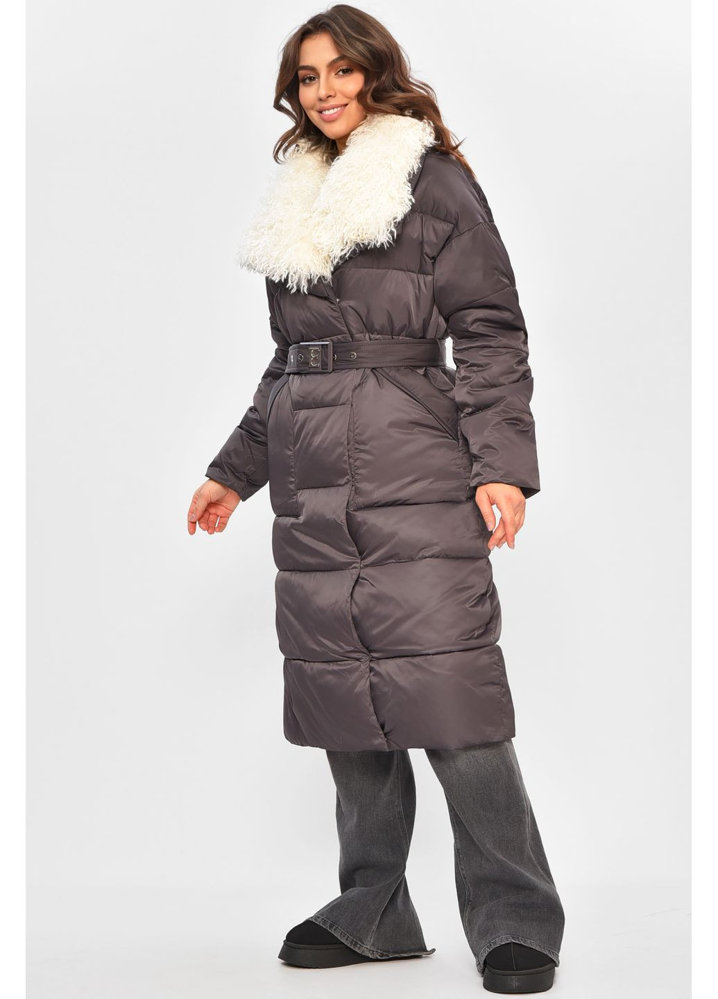 Темно-серая зимняя куртка женская удлиненная зимняя тёмно-серого цвета Let's Shop