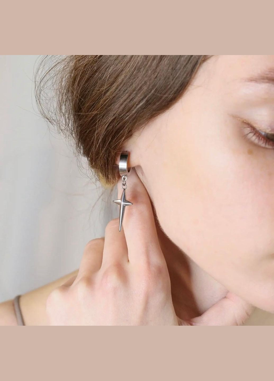 Серебристая серьга с подвеской объемной длинной звезды унисекс хип-хоп casual трендовая современная однотонная корейский стиль No Brand (337715901)