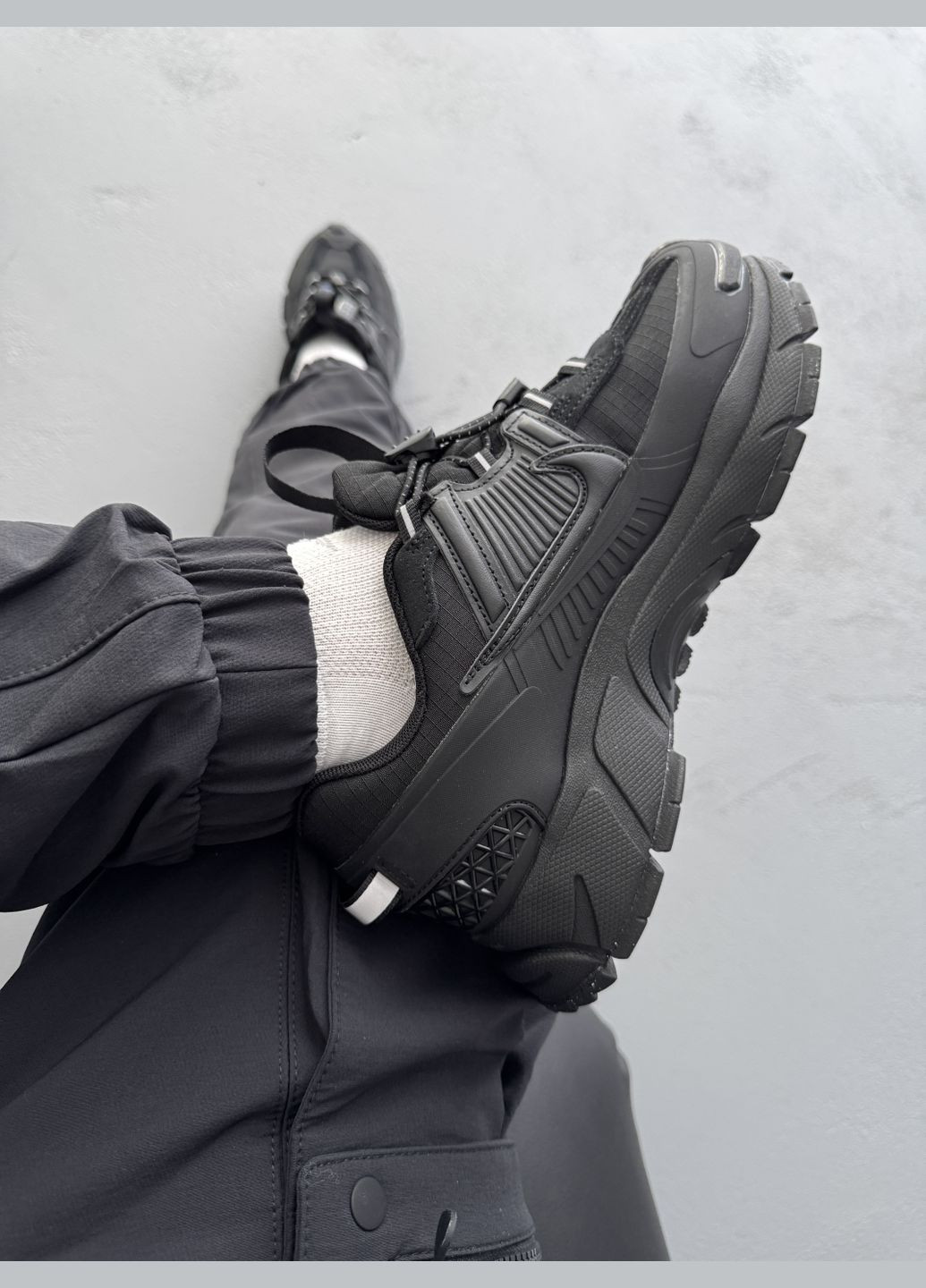 Чорні Осінні кросівки чоловічі і жіночі nike vomero roam black | найк вомеро роам чорні No Brand