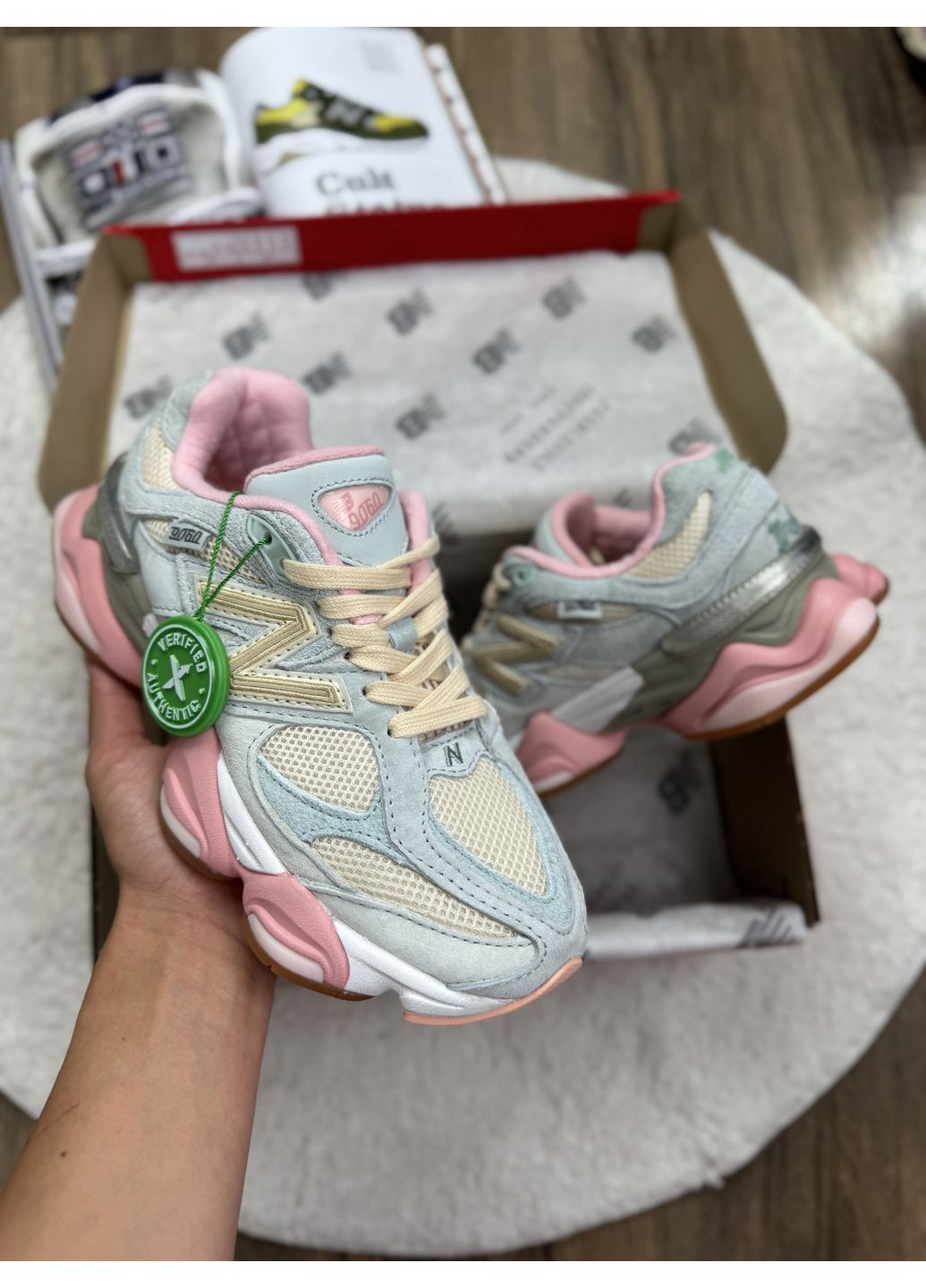 КРОССОВКИ ЖЕНСКИЕ NEW BALANCE 9060 JOE FRESHGOODS INSIDE VOICES BABY SHOWER BLUE НЬЮ БЕЛАНС 9060 No Brand комбинированные демисезоны (369388711)