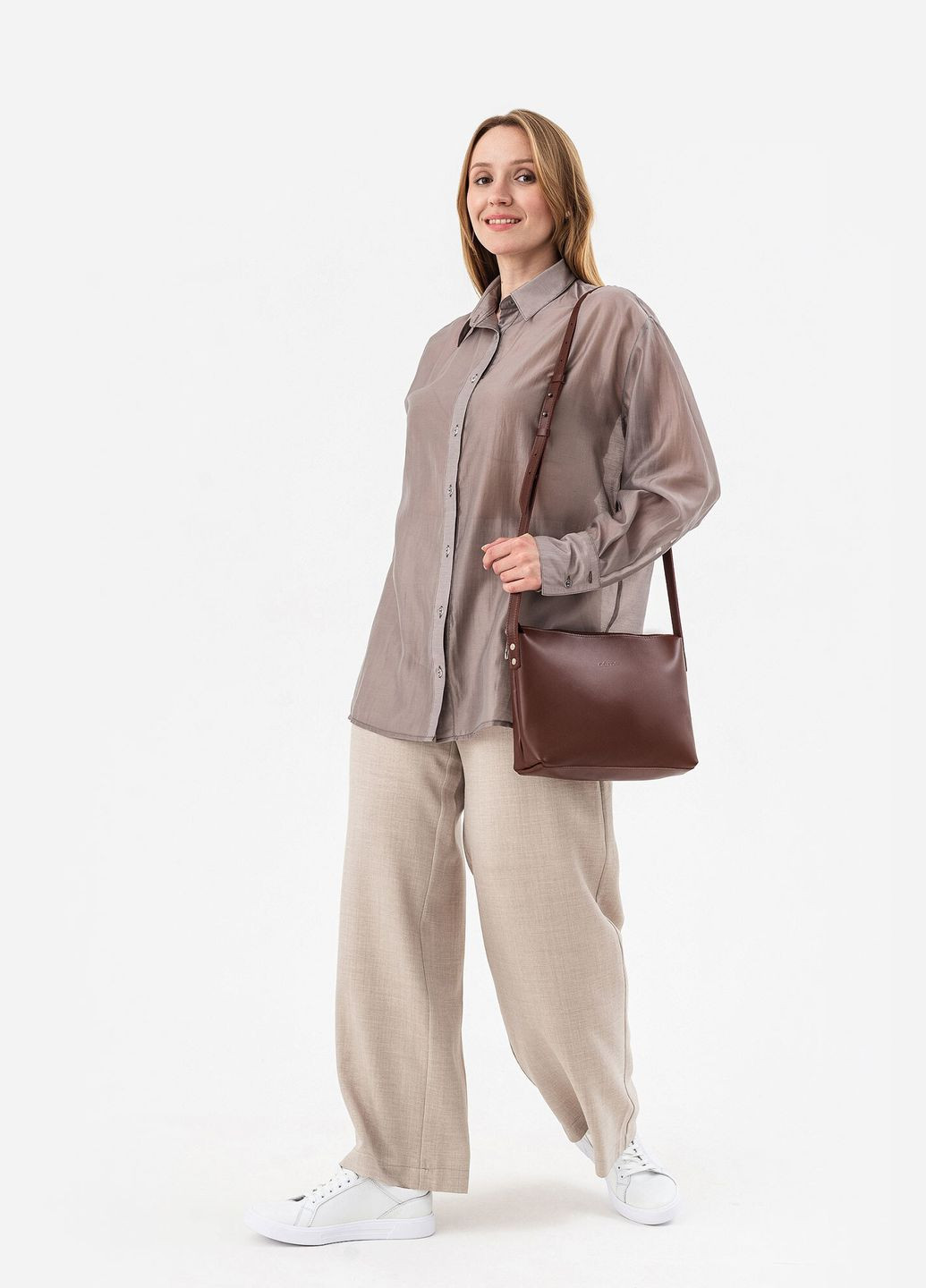 Коричневая рубашка однотонная Garne