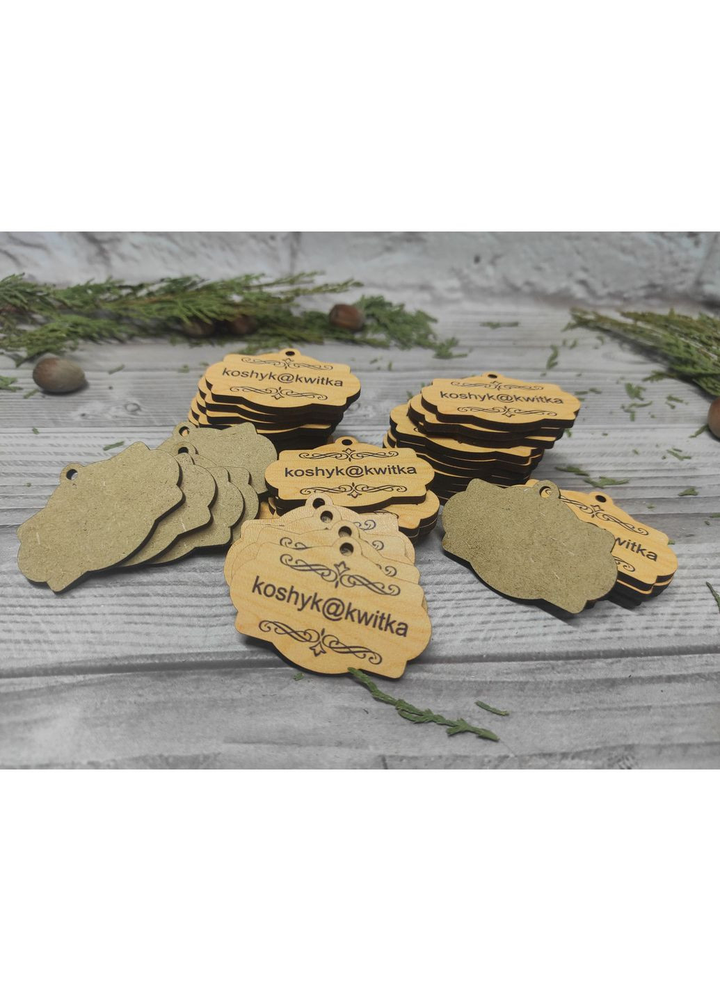 Бірка фігурна з ХДФ, кольорова з лого МК0069 No Brand (361203508)