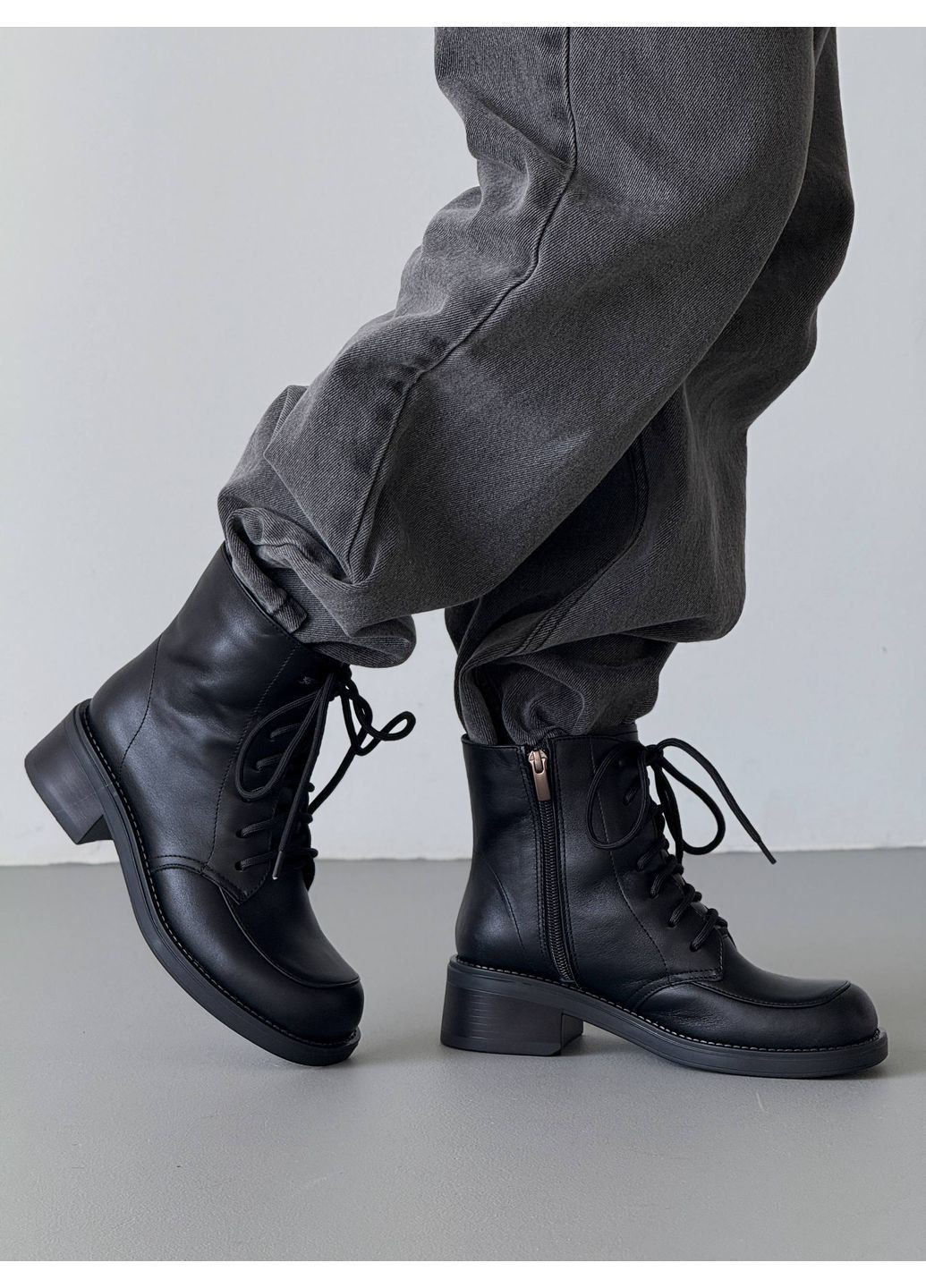 Осенние демисезонные анатомические ботинки Helen