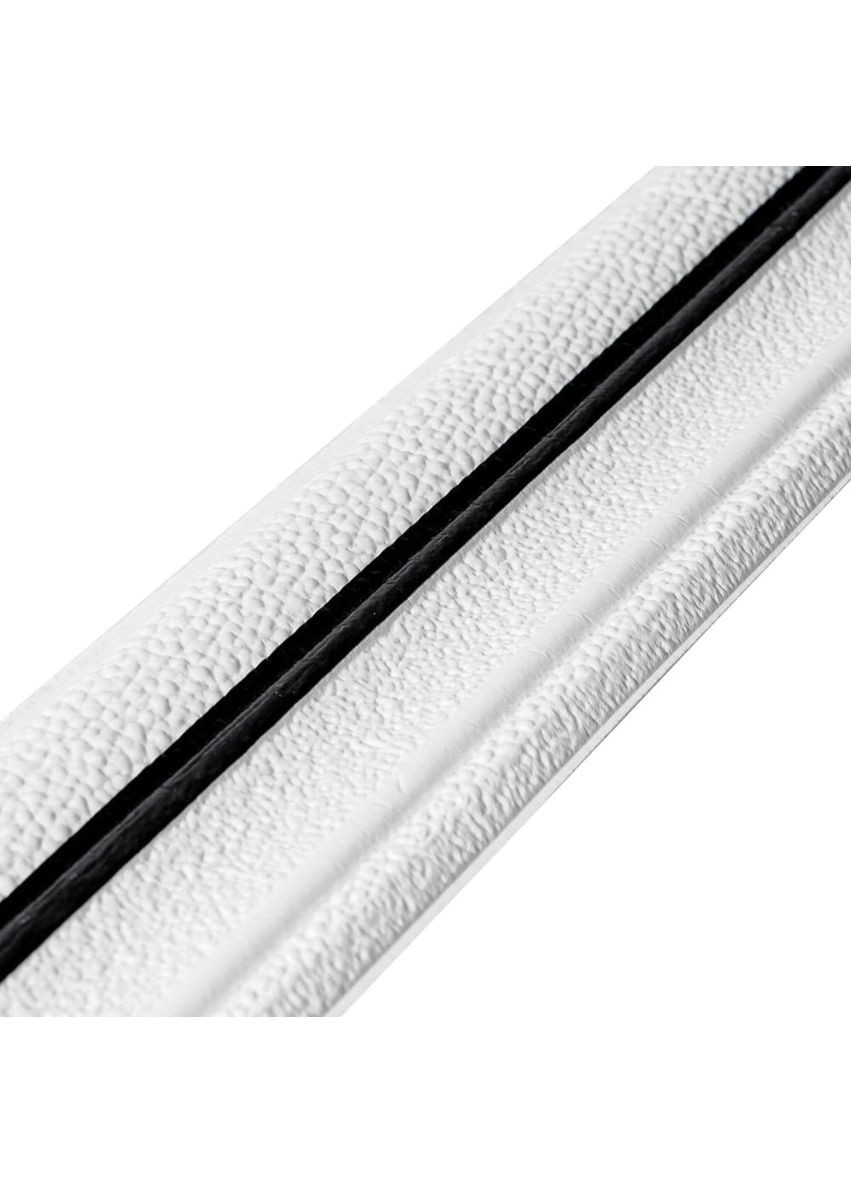 Плінтус РР самоклеючий білий з чорною смужкою 2300*70*4мм (D) SW-00001830 No Brand (328579279)