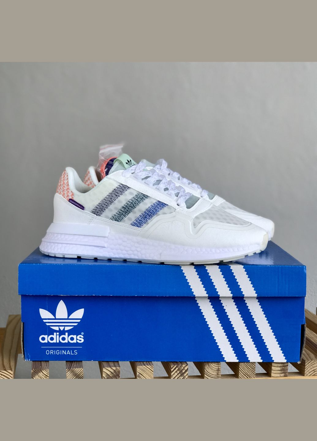 Кроссовки женские и мужские Adidas ZX 500 white | Адидас ZX 500 белые No Brand белые демисезоны (307397806)