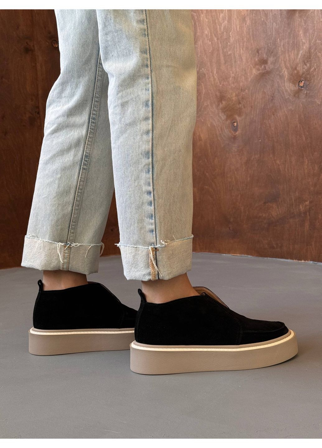 Осенние демисезонные лоферы No Brand без декора из натуральной замши