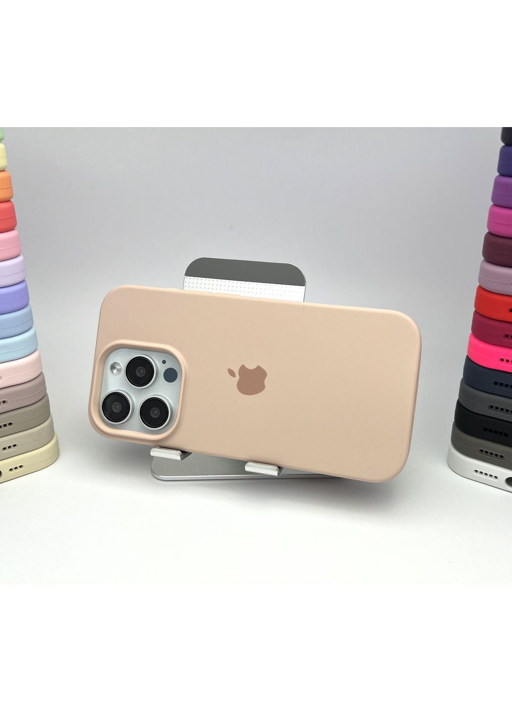 Чехол на 15 PRO Silicone Case Full Open Camera Cover для айфона 15 ПРО микрофибра Pink sand / No Brand (369137503)