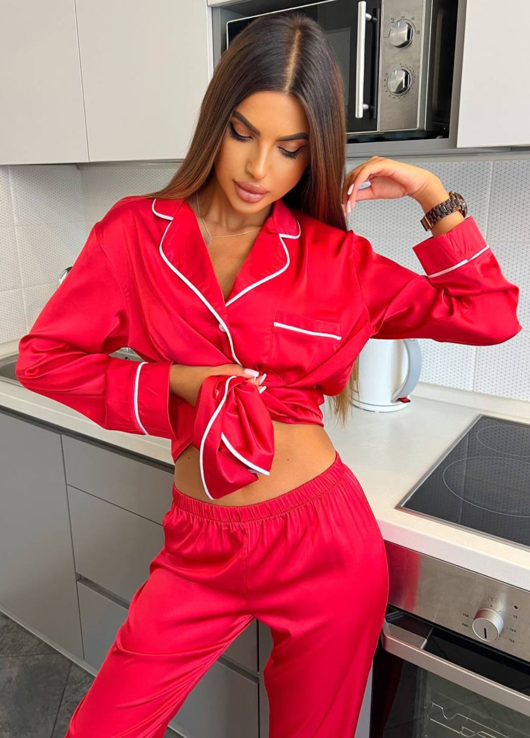 Красная всесезон женская шелковая пижама с рубашкой на пуговицах и брюки. рубашка + брюки Allthings
