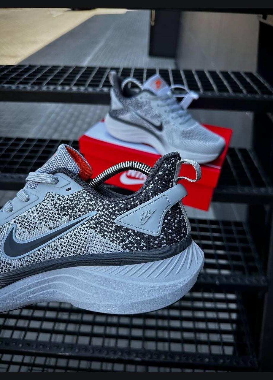 Светло-серые летние мужские кроссовки No Brand