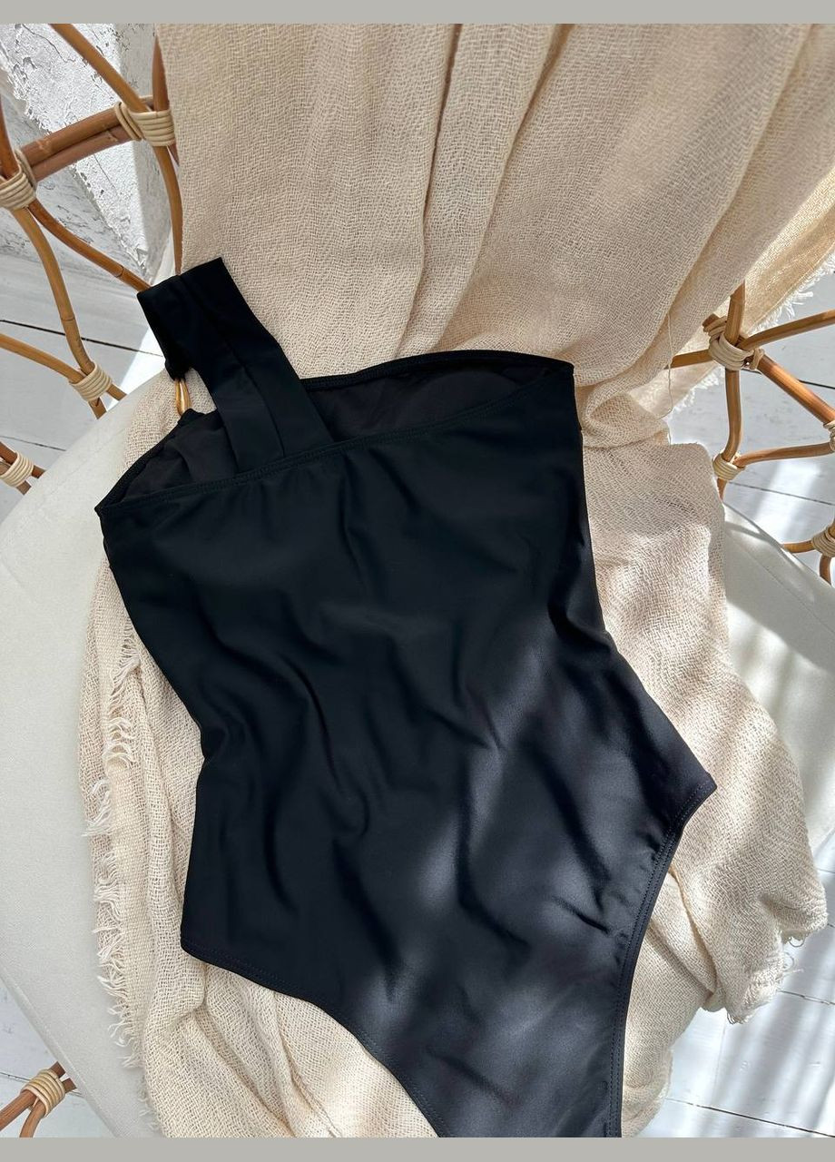 Черный купальник слитный Domino