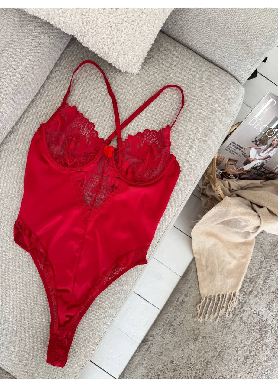 Боді рожеве еластичне з мереживом та формованими чашками Vital-Textile 052/105 (361853761)