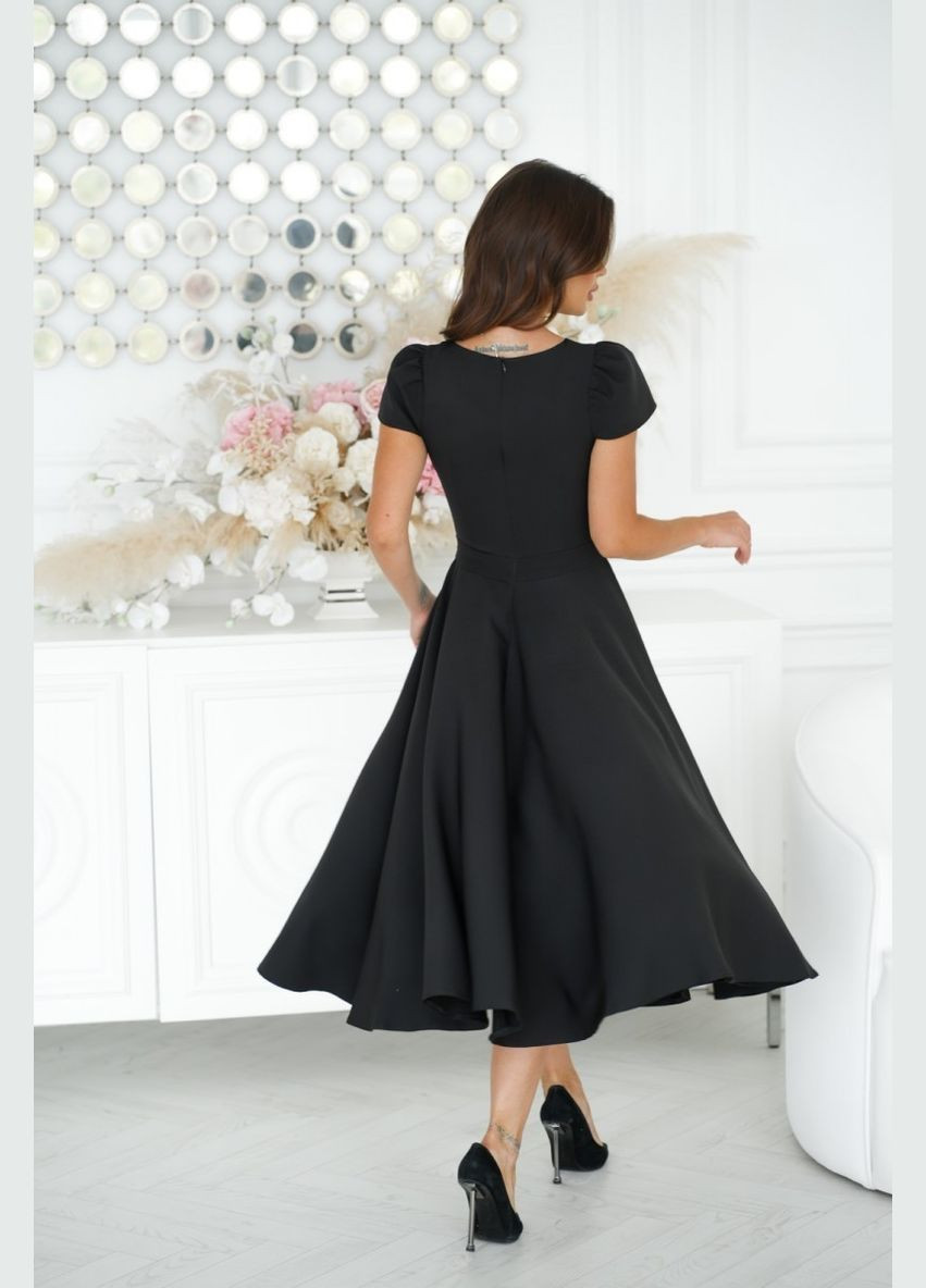 Черное вечернее платье с юбкой-солнце First Woman однотонное