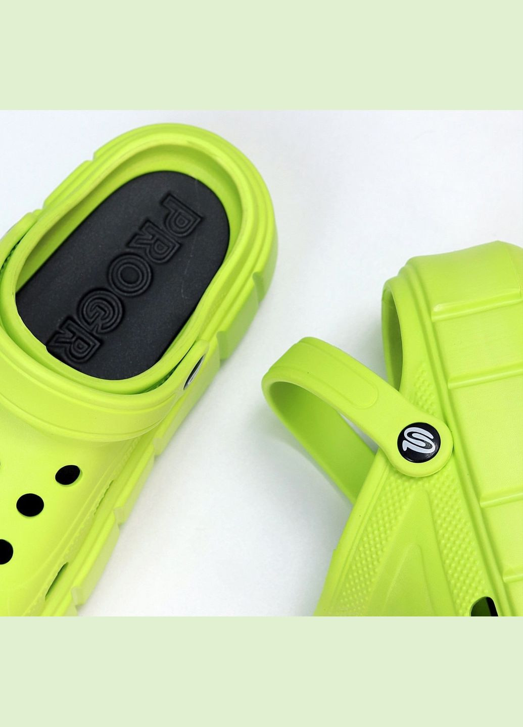 Салатовые кроксы Progres — закрытые летние сабо из пены, медицинские Progress Крокси (339602417)