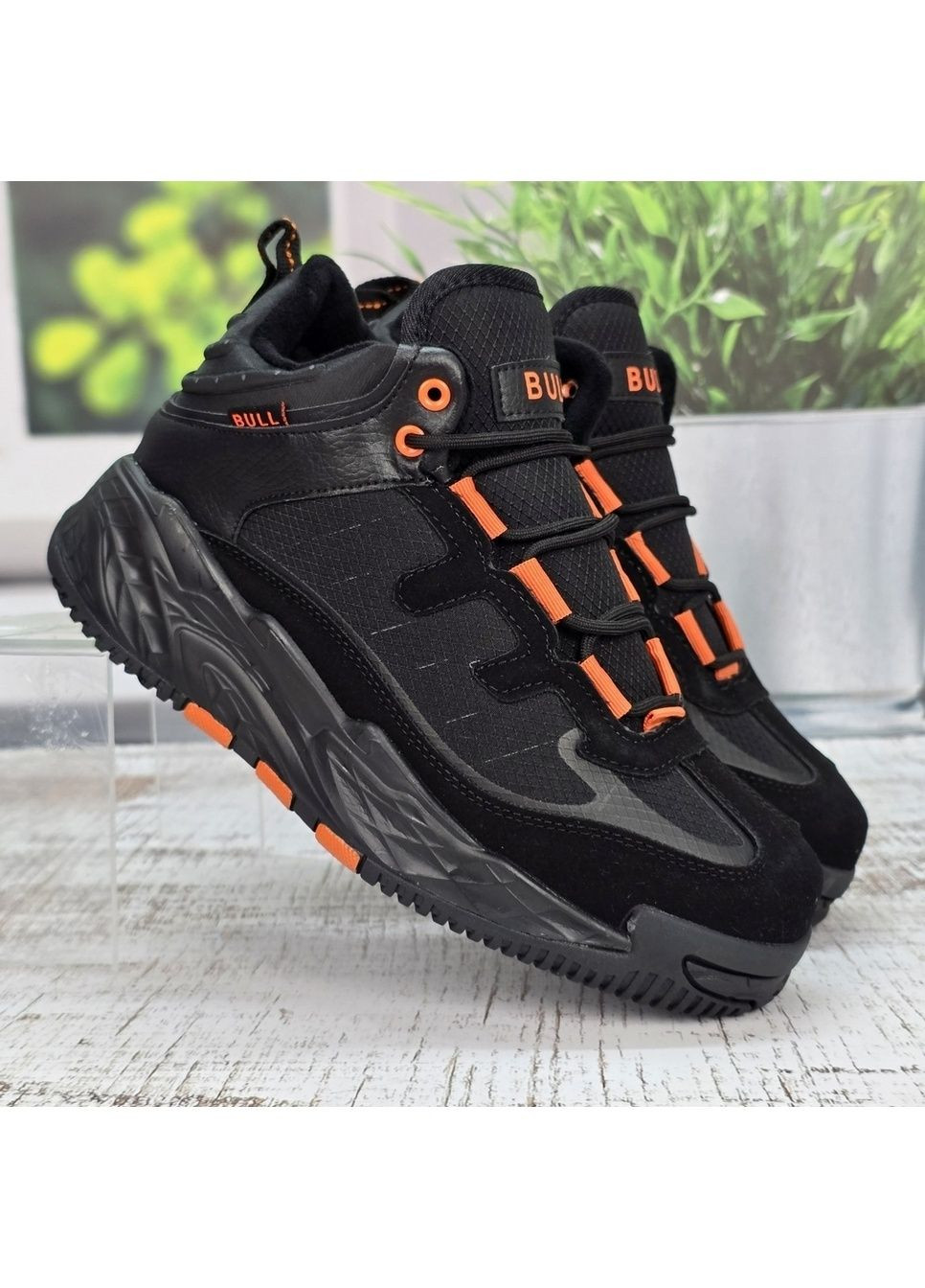 Черные зимние кроссовки мужские зимние черные на меху BULL