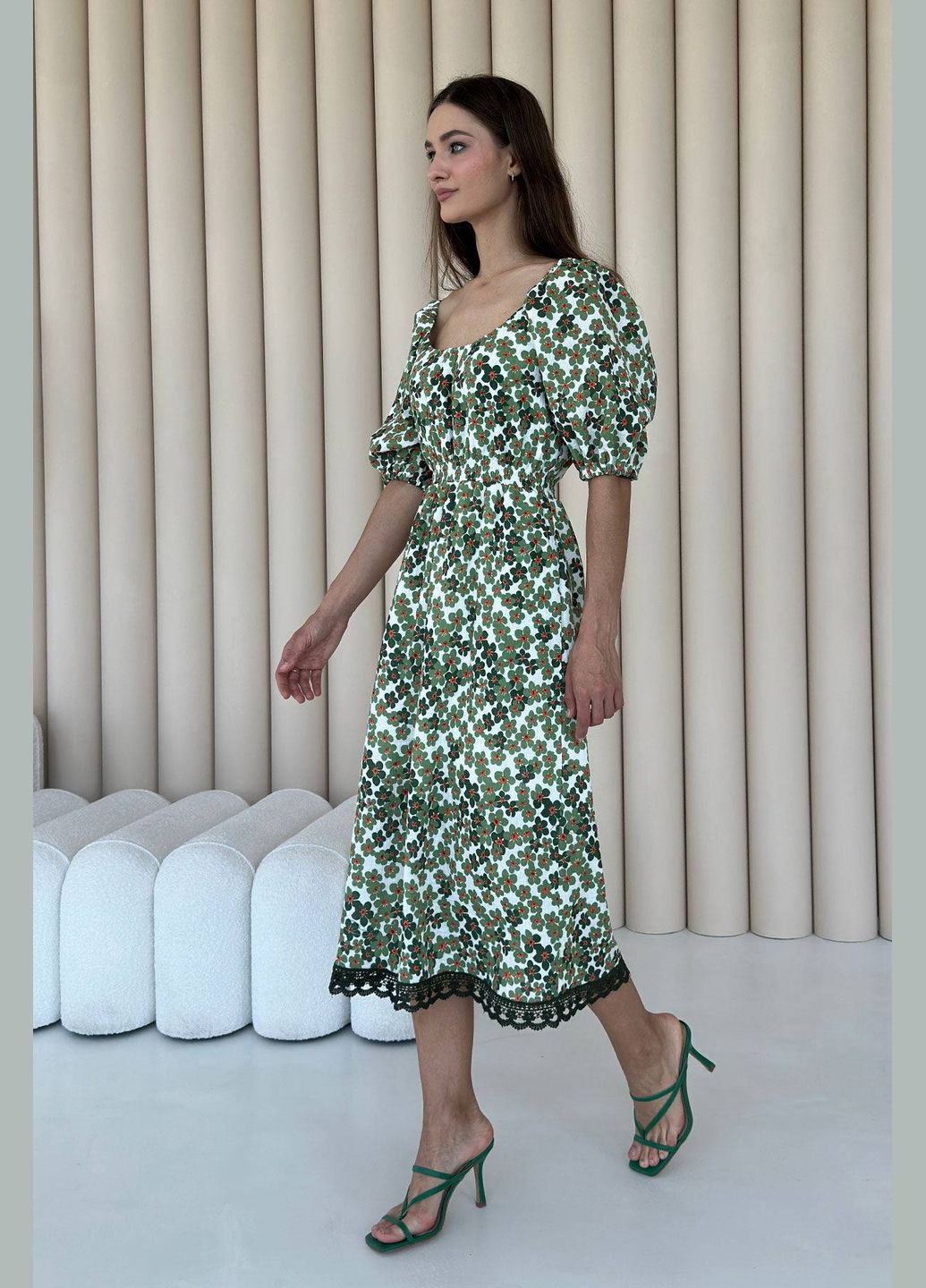 Зелена сукня Nenka з квітковим принтом