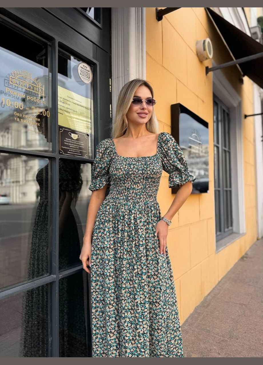 Темно-зеленое повседневный, праздничный женское длинное летнее платье с разрезом а-силуэт Україна с цветочным принтом