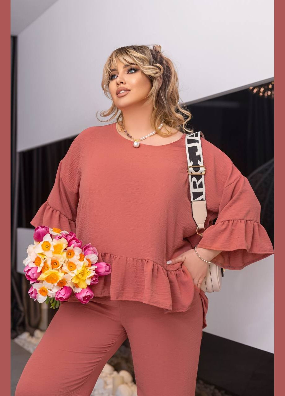 Жіночий костюм-двійка колір персиковий р.48/50 454466 New Trend (290111540)
