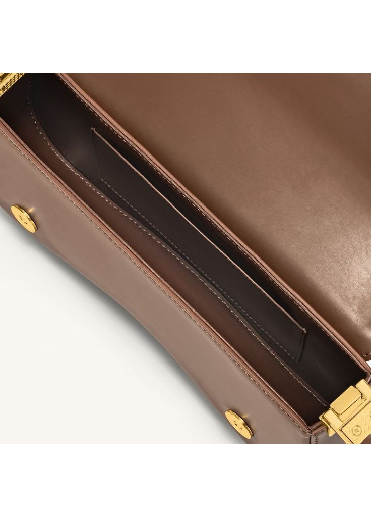 Сумка-багет Joy коричневого цвета с премиум экокожи с регулируемым ремнем. JW PEI (362588166)