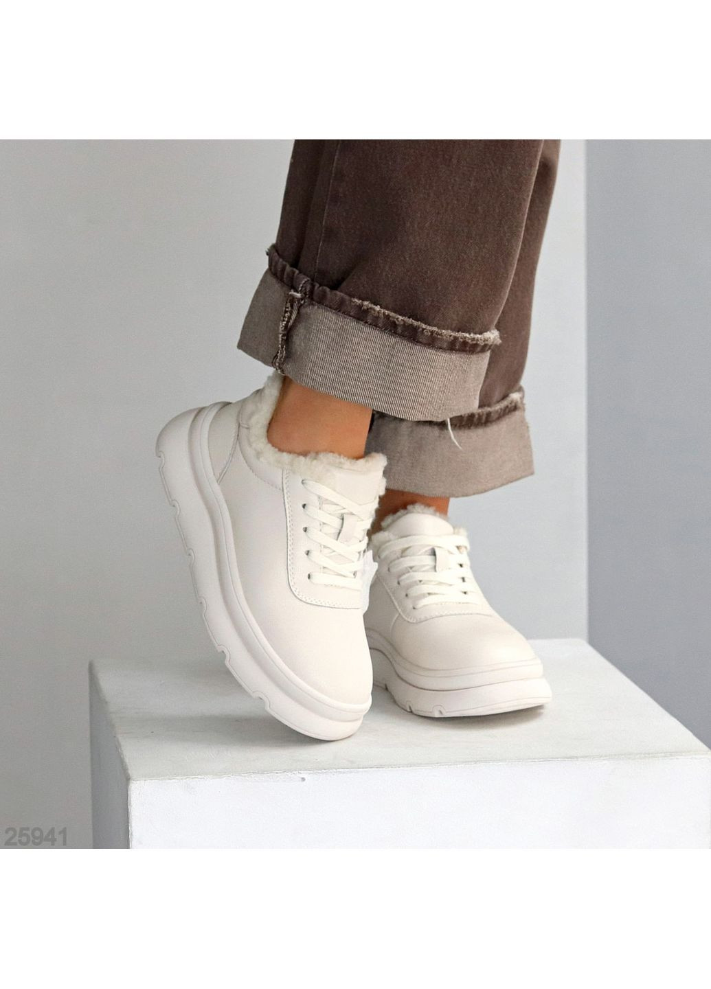 Зимові кросівки No Brand бежеві зими (369094612)