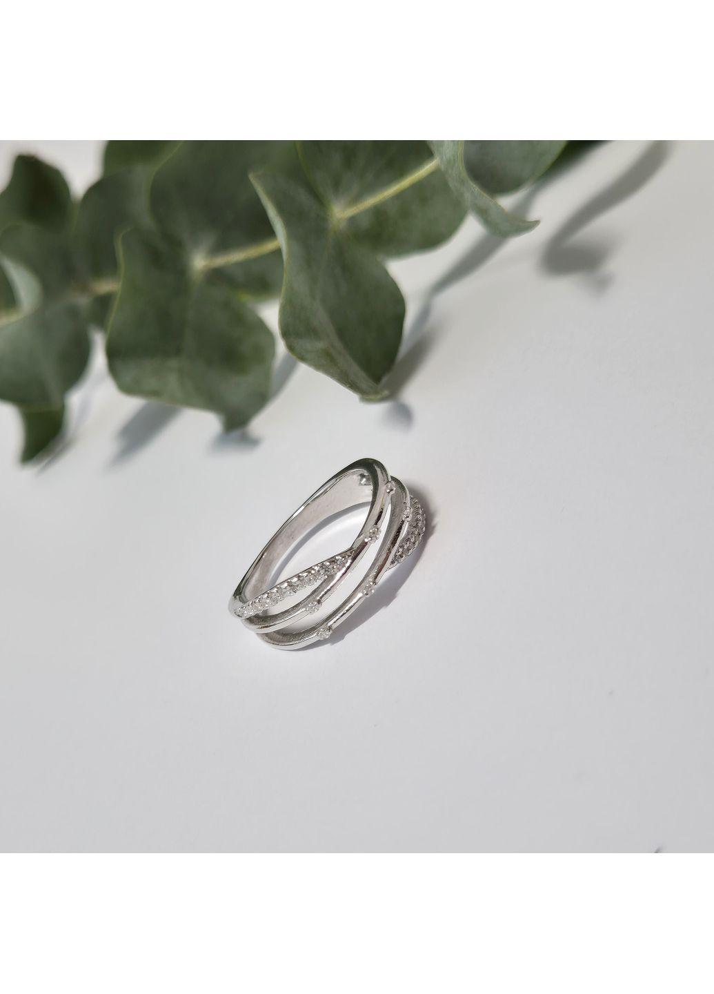 Срібна каблучка із Білими Каменями 16.5 розмір срібло 925 проби Родоване 4667к 2.40г Nobrand (370438661)