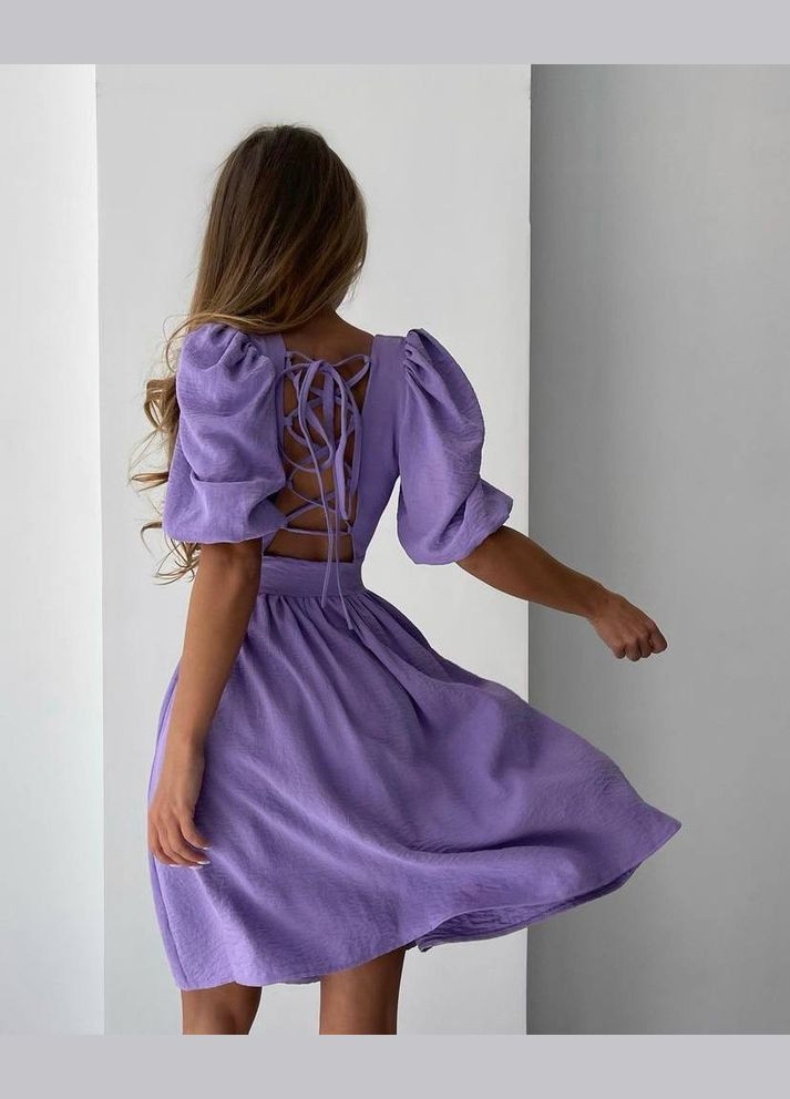 Фиолетовое праздничный, коктейльное, деловое, повседневный, кэжуал, вечернее женское стильное летнее бежевое платье из креп на трендовых завязках. No Brand однотонное