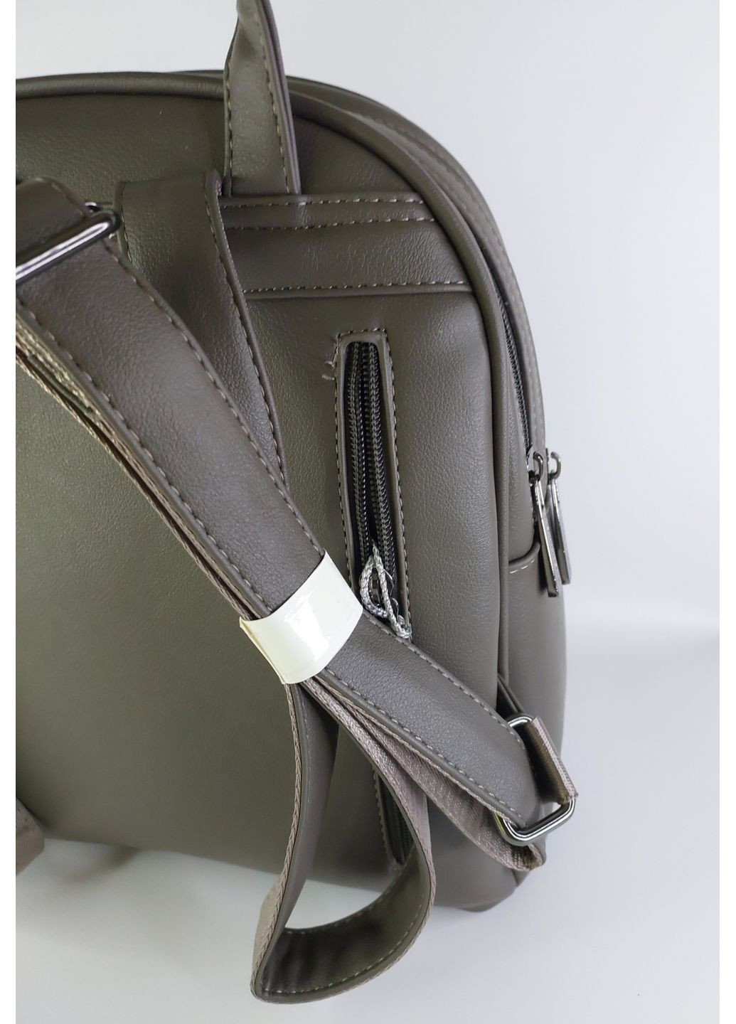 Женский рюкзак вместительный с экокожи на два отделения тауп Karlos Marconi (354333310)