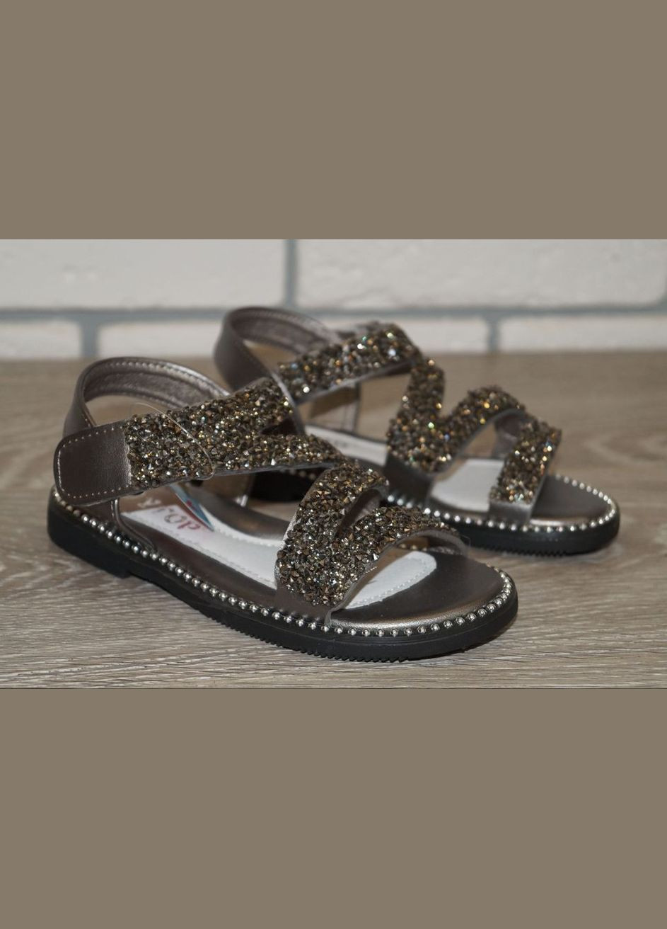 Серые босоножки для девочки со стразиками и яркими камешками серые YTOP со стразами, с камнями