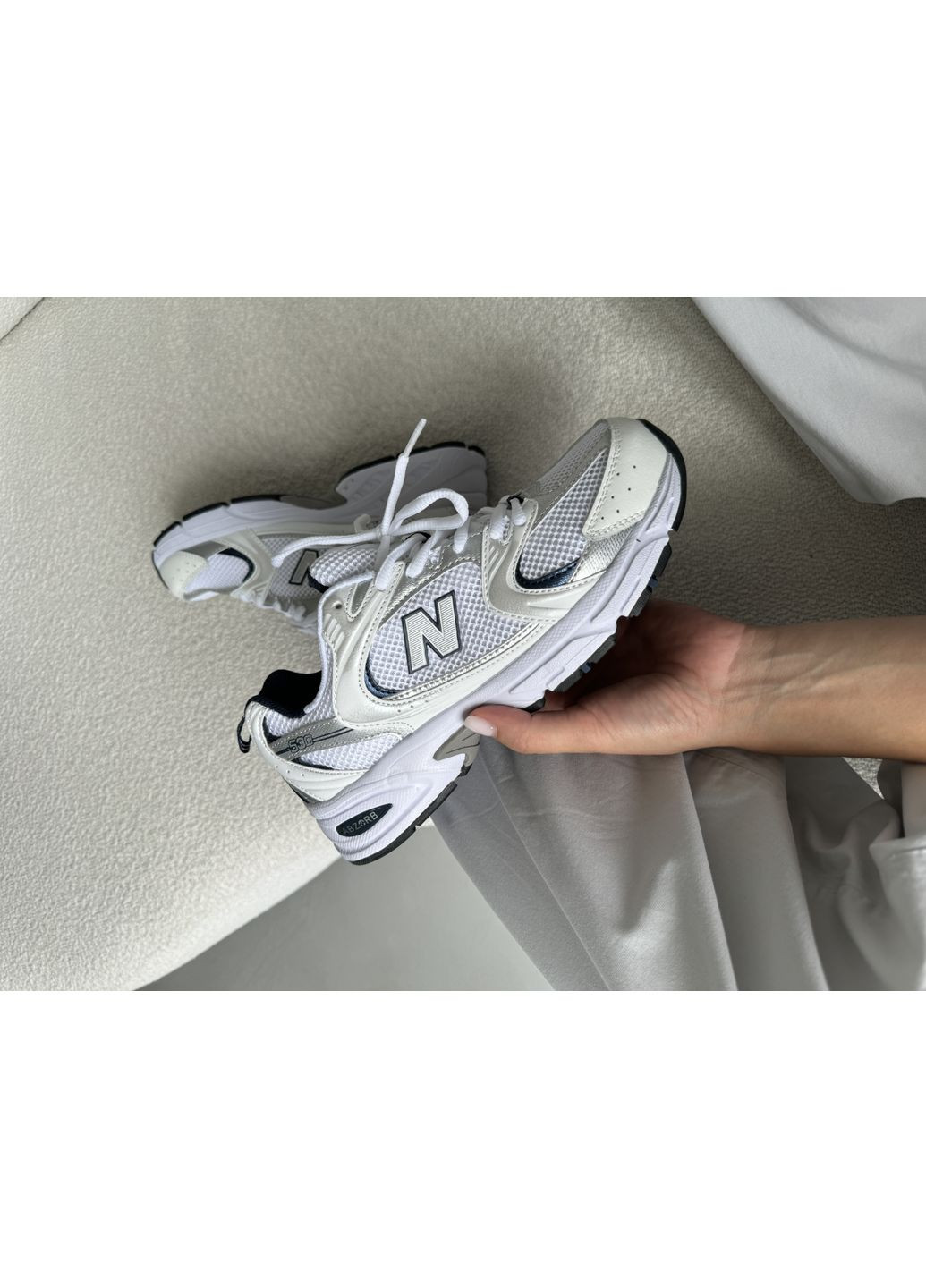 Білі Осінні кросівки чоловічі new balance 530 white / silver нью беланс 530 No Brand