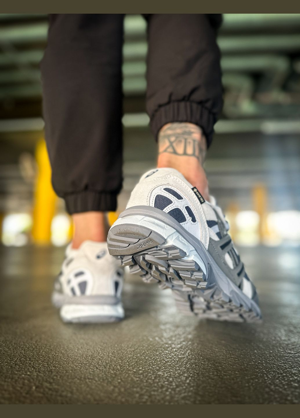 Серые всесезонные кроссовки мужские asics gel-sonoma 15-50 gore-tex gray white | асикс гель-сонома 15-50 серые белые No Brand