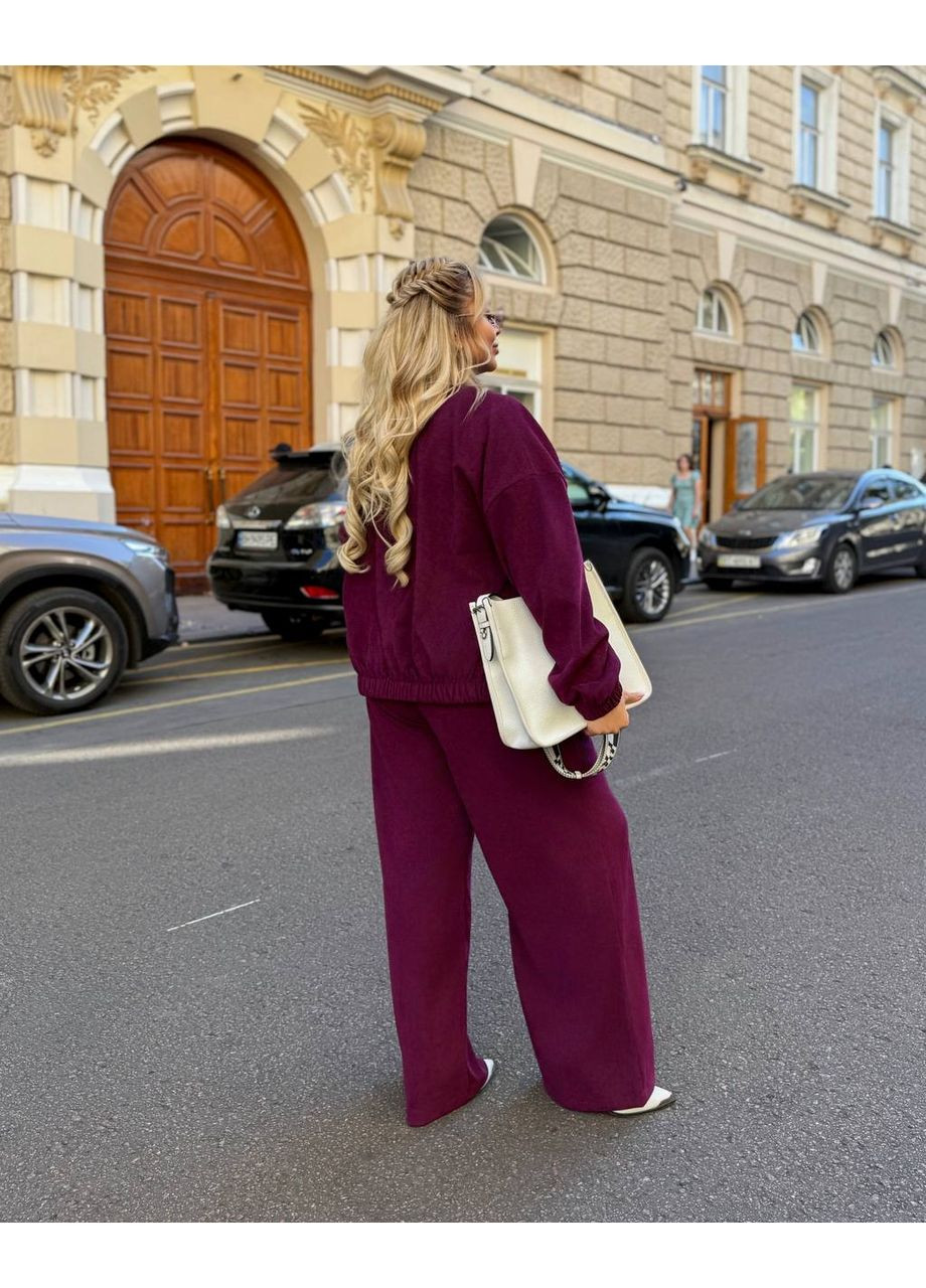 Ідеальний трендовий костюм Україна (361044182)