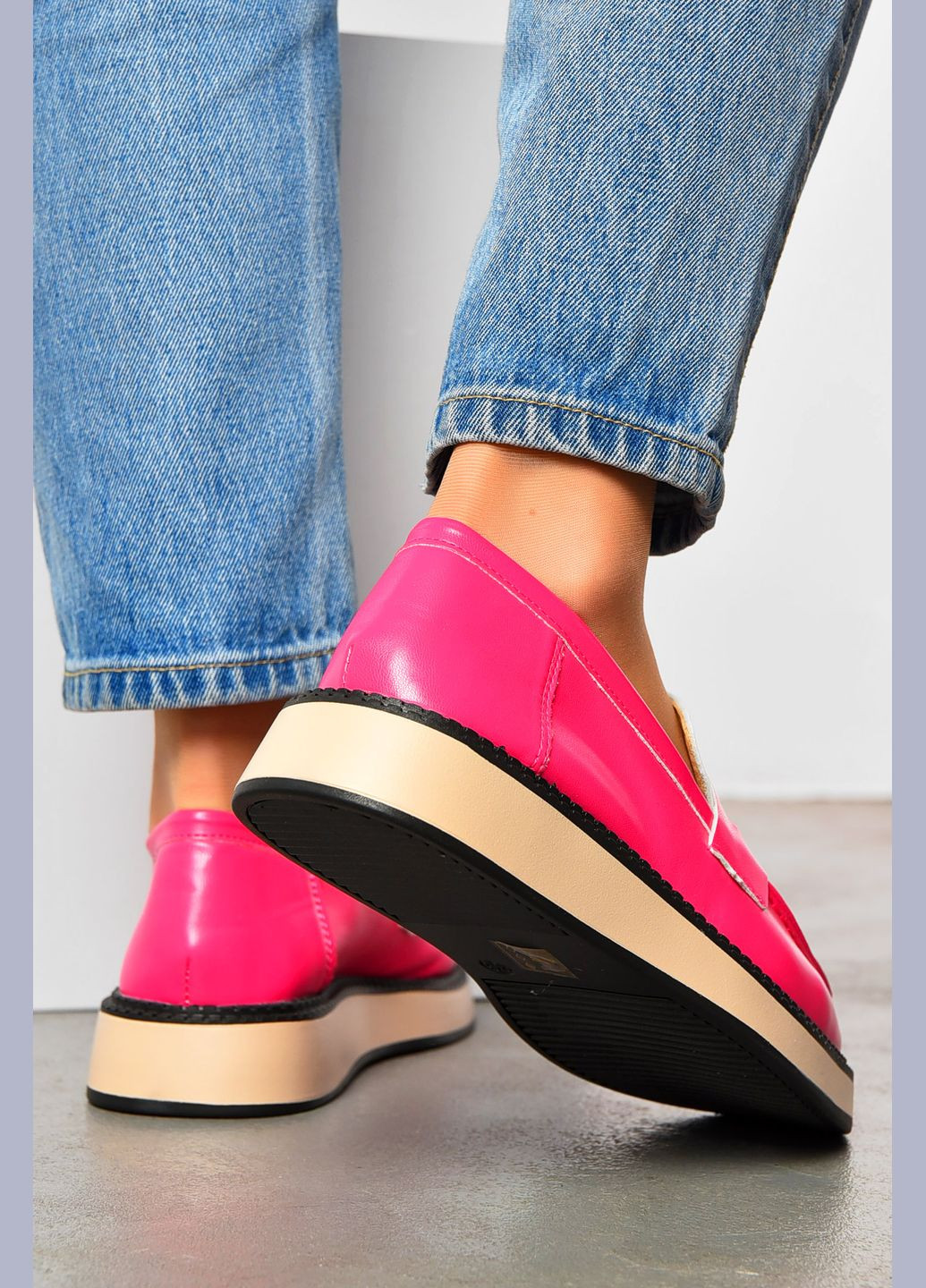 Let's Shop Туфли-лоферы женские малинового цвета лоферы малиновый з искусственная кожа, украина — демисезон (328915999)
