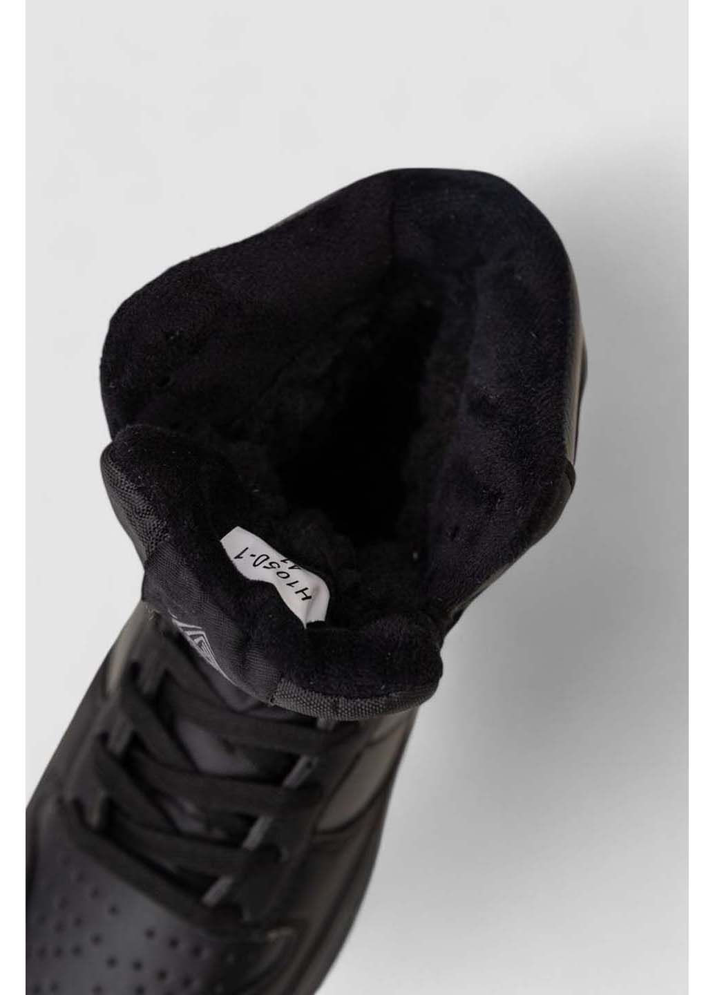 Черные зимние кроссовки Stilli