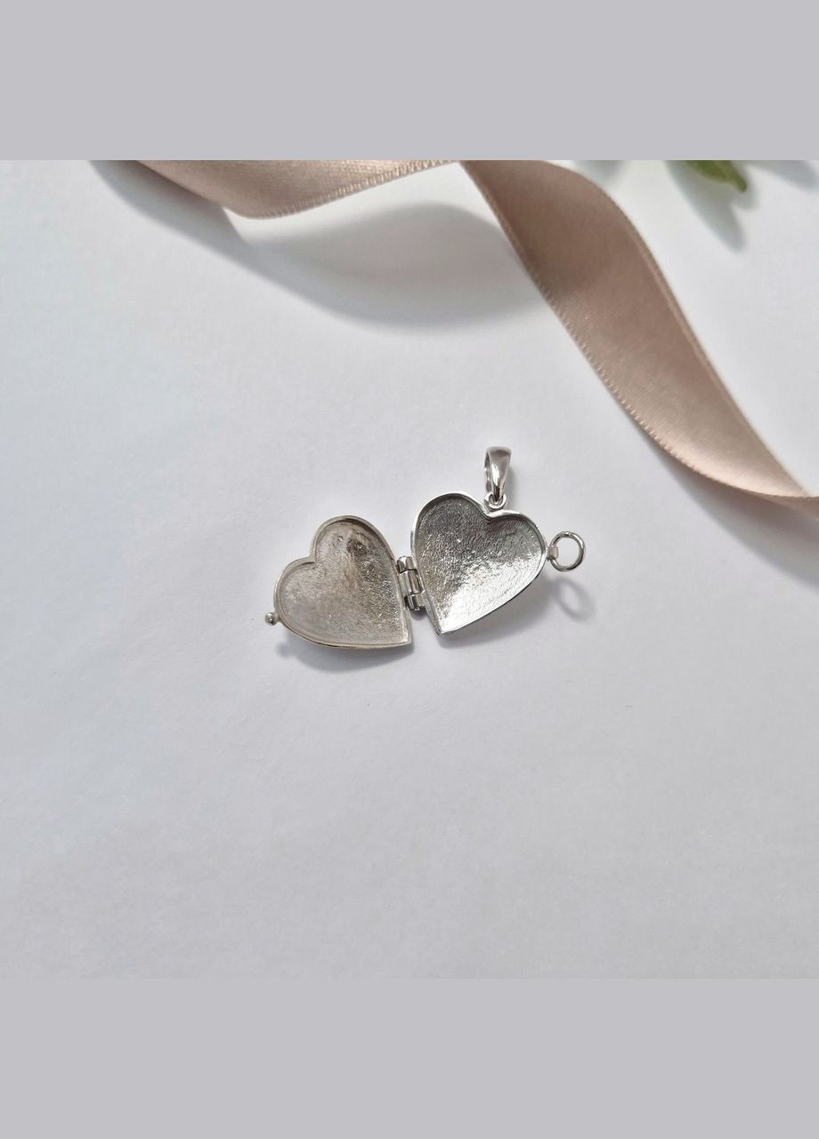 Срібна підвіска Медальйон Серце Срібло 925 проби Родоване 3885р 4.29г No Brand (341329755)