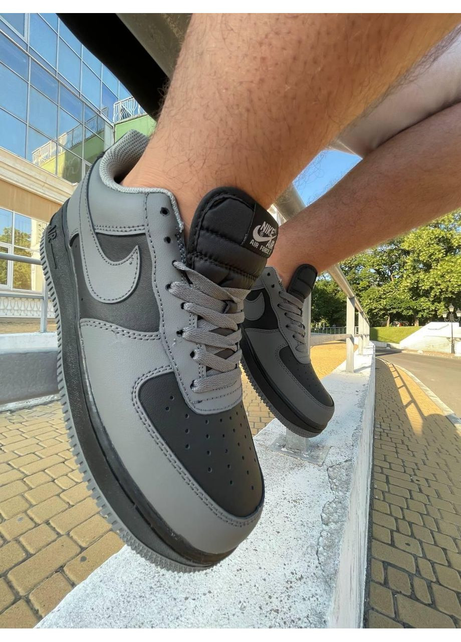Серые демисезонные кроссовки мужские nike air force 1 grey black найк аир форс 1 премиум No Brand