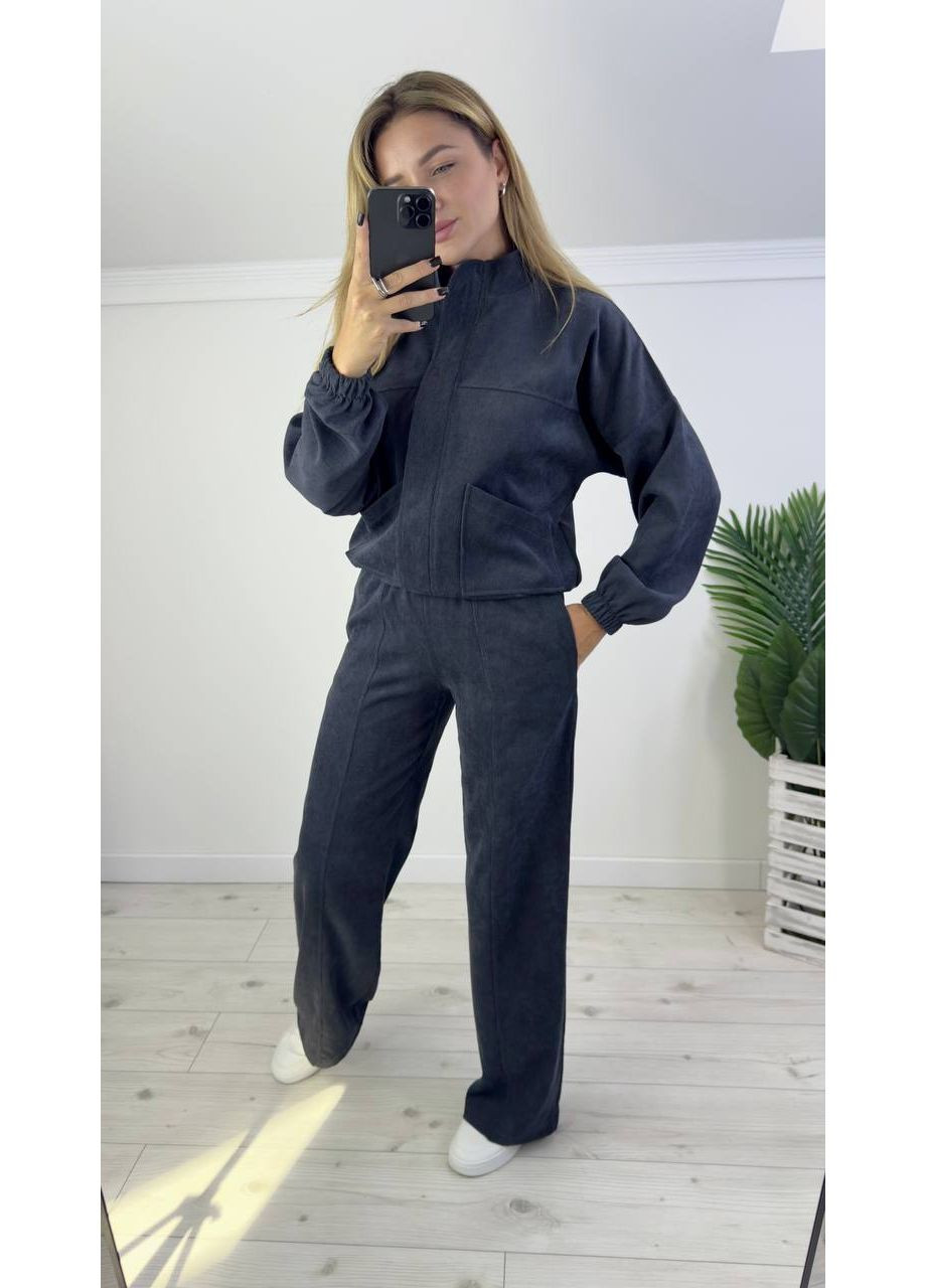 Костюм микровельвет куртка на молнии с карманами,брюки на резинке Україна (359912899)