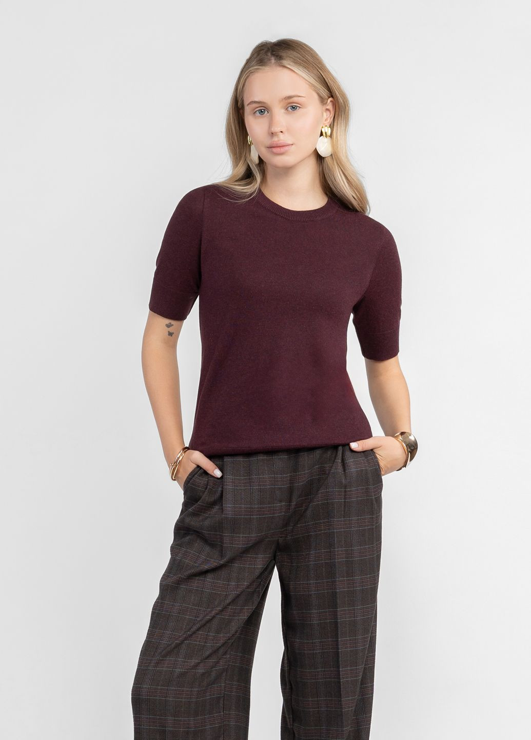 Бордовый зимний джемпер женский w09.02.18.533 цвета бордо связан из тонкого хлопка Arber Crew-neck SS WDanx 2 WTR-