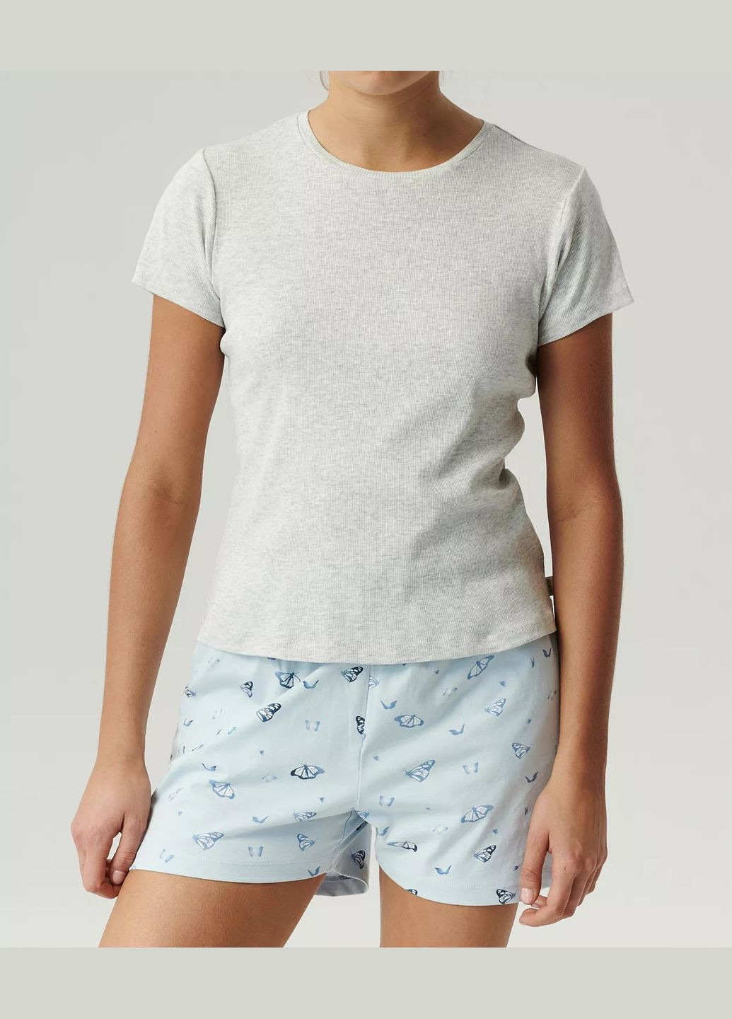 Сіра всесезон жіноча піжама футболка + шорти Atlantic