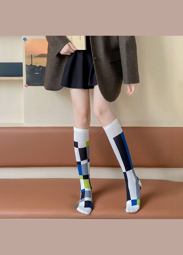 Гольфы с абстрактным рисунком прямоугольники белые No Brand (311222986)