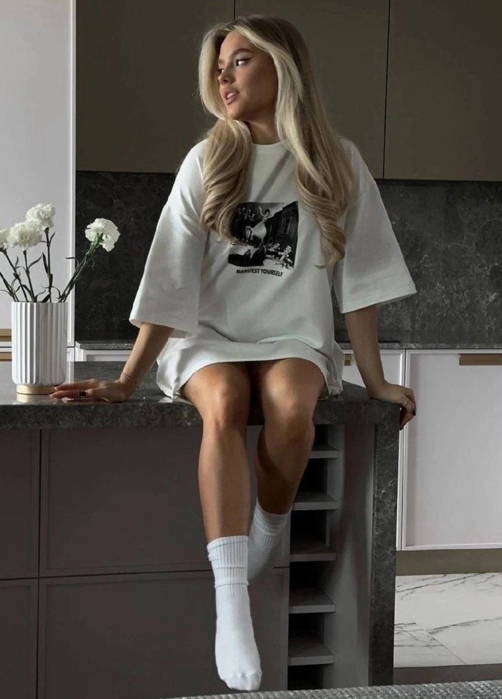 Базовая футболка оверсайз с рисунком Tik-Tak - (323164414)