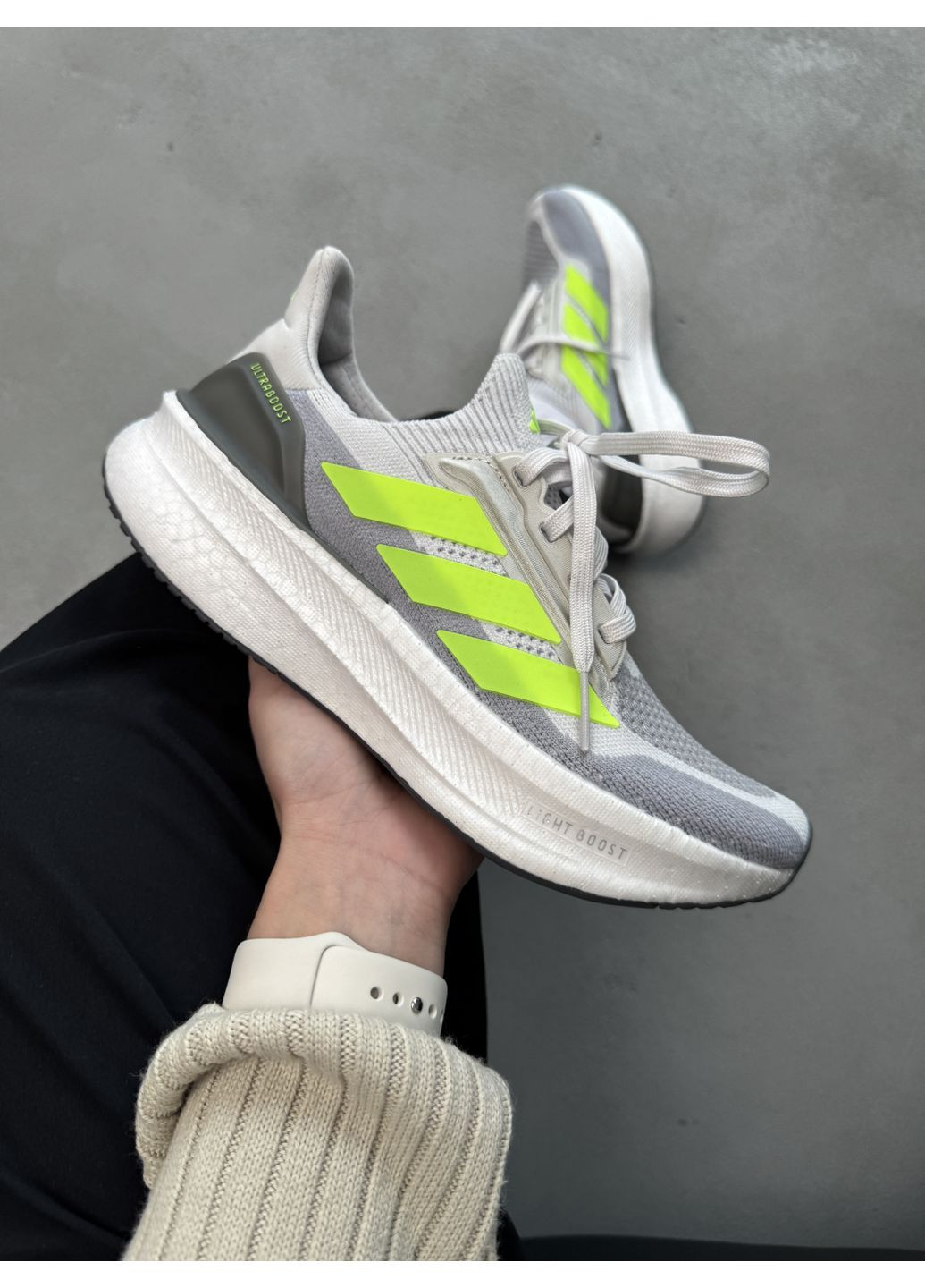 Серые демисезонные кроссовки мужские adidas ultraboost 5x grey / green адидас ультрабуст No Brand