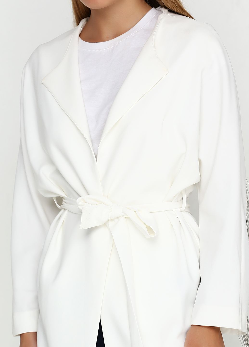Белый женский жакет Armin Studio by Wera Berto однотонный - демисезонный